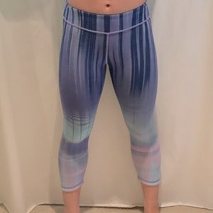 Ivivva cropped reversible leggings